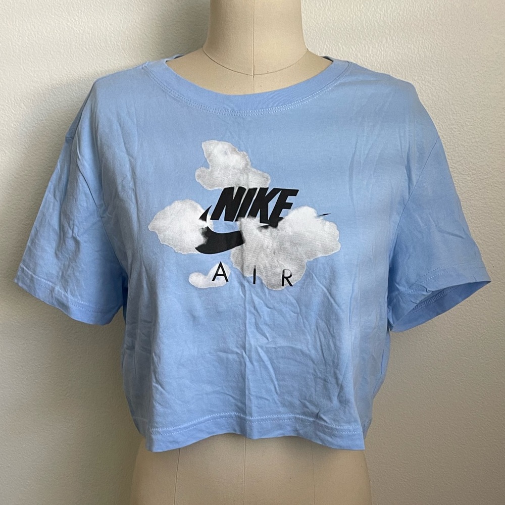 ❤️SOLD❤️ NIKE | Cropped Tee